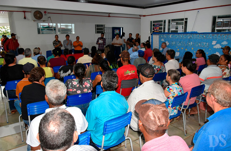 Das 105 famílias, 104 votaram a favor de manter (Foto: Neusino Pereira/Assessoria)